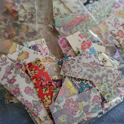 リバティ 布シール 50枚 シール ラッピングなどに リボン・テープ  