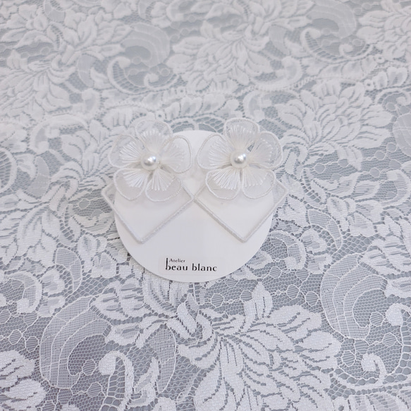 【earring】花×スクエアイヤリング(大)[オートクチュール刺繍] 2枚目の画像