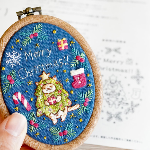 [刺繍キット選べる2点セット]クリスマスネコちゃん手刺繍飾り2点セット 10枚目の画像