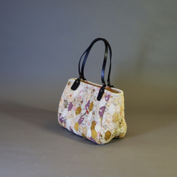 【槑さんのハンドメイドバッグ】ハニカムパッチワーク スピーディーシェイプ～ パッチワークバッグ 手縫いバッグ ハンドバッグ 1枚目の画像