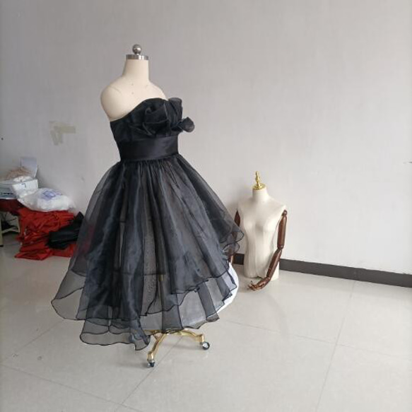 Longing Dress Color Dress Pink Purple Ruffle Frill 修長線條裸上衣出眾時尚lo 第3張的照片