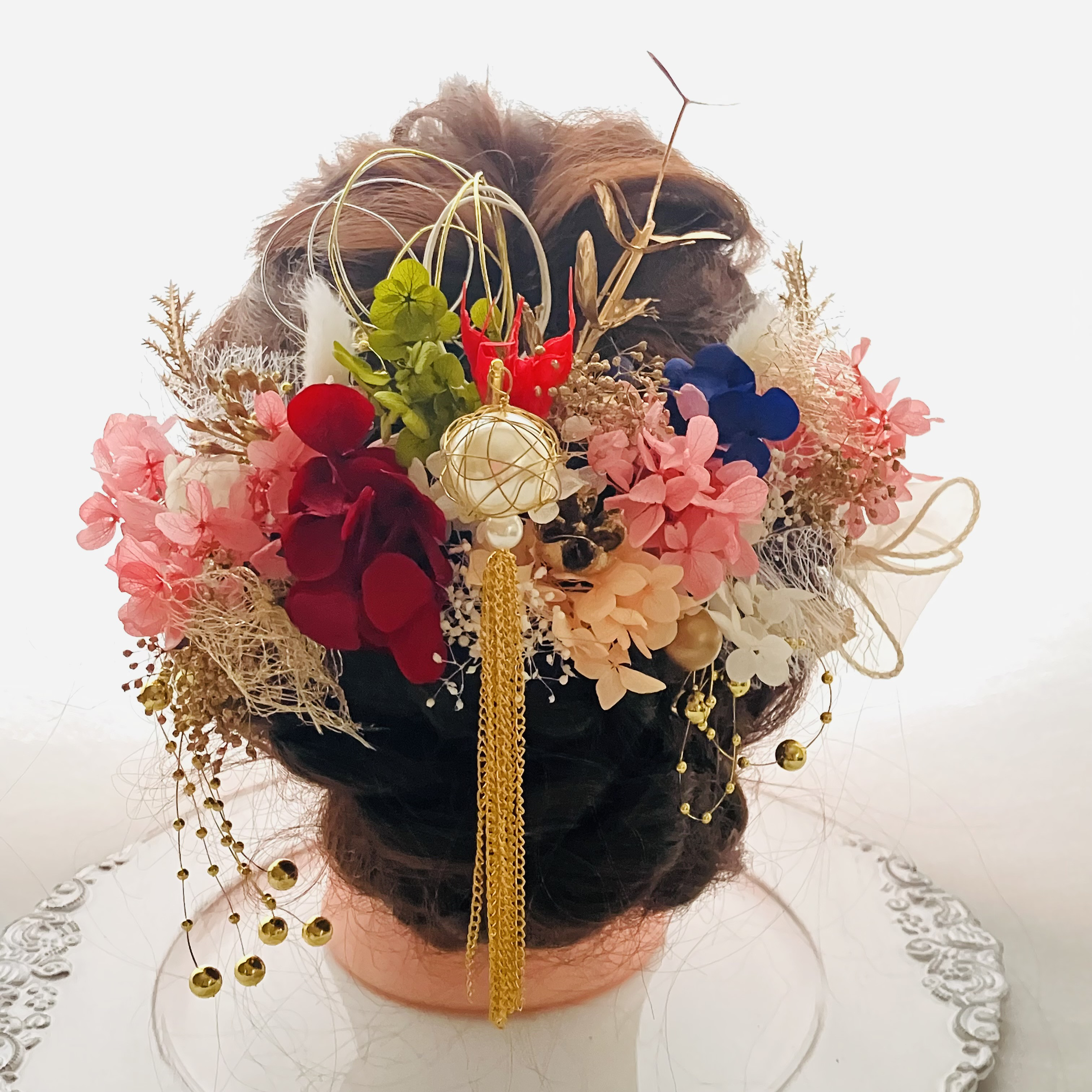成人式髪飾り　ゴールド系　プリザーブドフラワー紫陽花ピンクかすみ草　結婚式髪飾り　卒業式髪飾り　袴　和装　金箔 9,000円