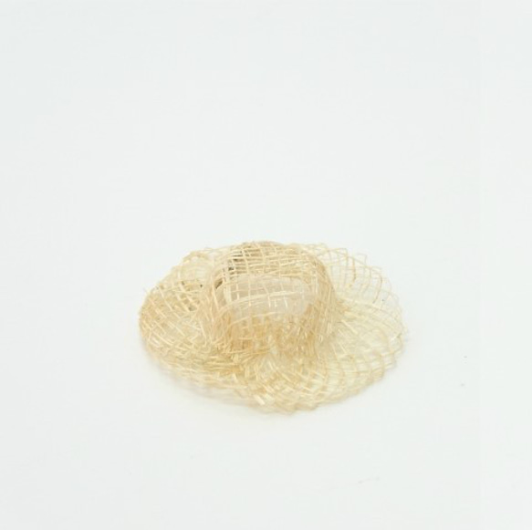 [自然素材エコクラフト　ミニ帽子」　シナマイ帽子　生成（ナチュラル）　外径４０ｍｍ　　１パック５ケ入 1枚目の画像