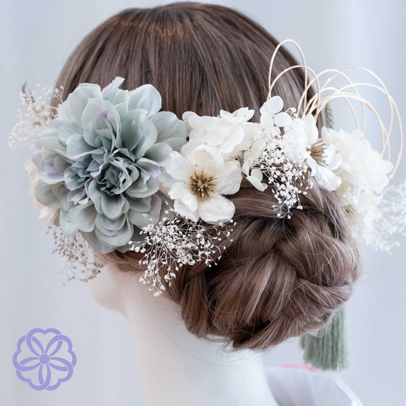 くすみブルーグリーンのダリアと林檎の花の髪かざり　ヘアアクセサリー　成人式　着物　和装　ウェディング　花嫁　結婚式 2枚目の画像