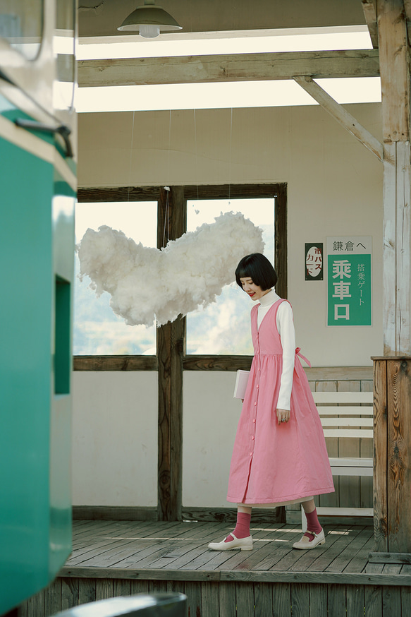 馬卡龍粉色 奶呼呼 A字版型無袖造型高腰寬鬆洋裝 秋冬曡穿連身裙 第19張的照片