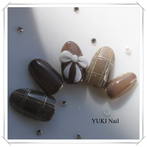 チェックとリボンのネイル ネイルチップ（つけ爪） yuki-nail 通販