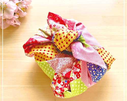 ランチクロス 手縫いだから繰り返しのお洗濯にも＜48cm×48cm