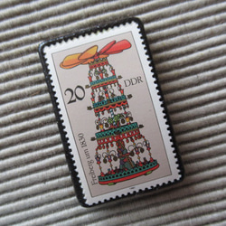 東ドイツ　クリスマス切手ブローチ8401 2枚目の画像