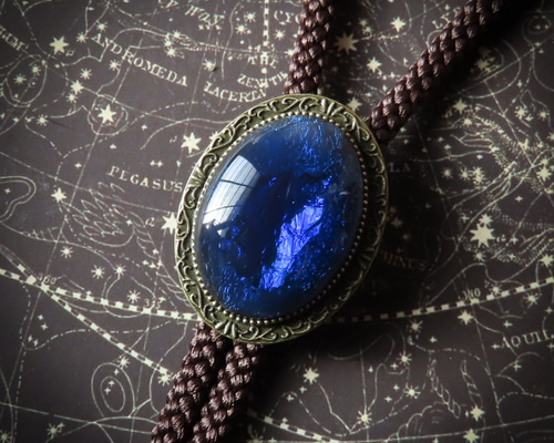 星巡りの耀石ループタイ【コズミックブルー】 ネックレス・ペンダント