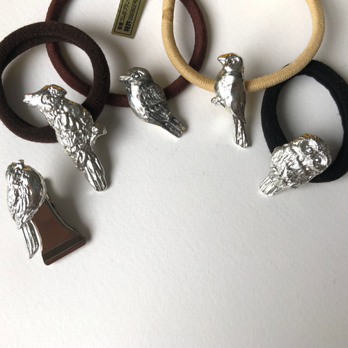 レジンハンドメイドインコちゃんシリーズ〜文鳥さんヘアクリップ ぽっ