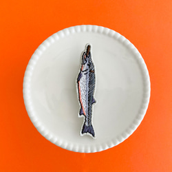 【再販】新巻鮭　刺繍ブローチ 2枚目の画像