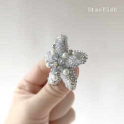 【ヒトデ】海星 ビーズ刺繍 バッグチャーム ペンダントトップ ブローチ 帯留(L59) 6枚目の画像