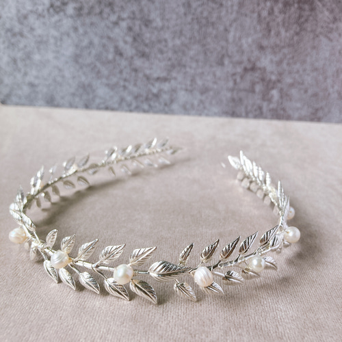 葉と淡水パールのカチューシャ シルバー ティアラ 葉 フラワー
