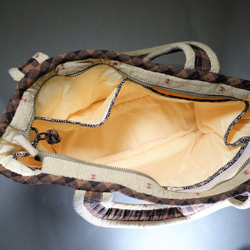 【槑さん手作りバッグ】ハニカム型押しパッチワーク（大）～ パッチワークバッグ. 手縫いバッグ. ハンドバッグ. ショルダーバッグ 5枚目の画像