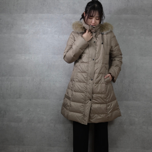 送料無料】とっても軽くて暖かいダウンコート ふわっふわのブルー