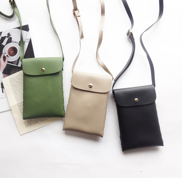 サイド編み上げデザイン シンプル レザー調 スマホポシェット スマホショルダー 3色展開 1枚目の画像