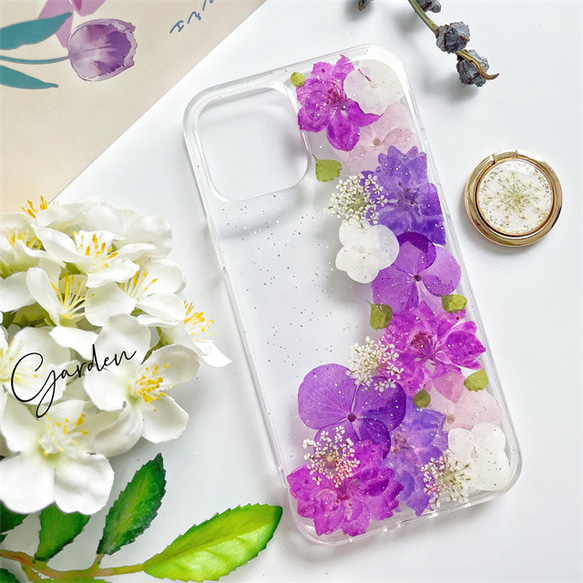 紫陽花千鳥草押し花スマホケース*全機種対応*ストラップホルダ一*手帳型*iPhone15 iPhone15Pro 1枚目の画像