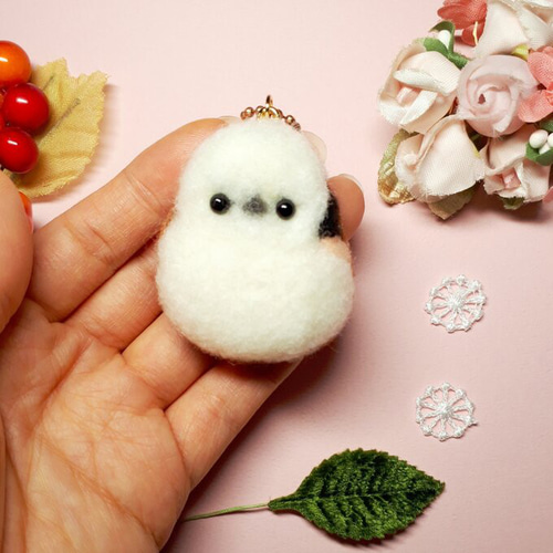 羊毛フェルト シマエナガ 鳥 動物 アニマル プレゼント ハンドメイド
