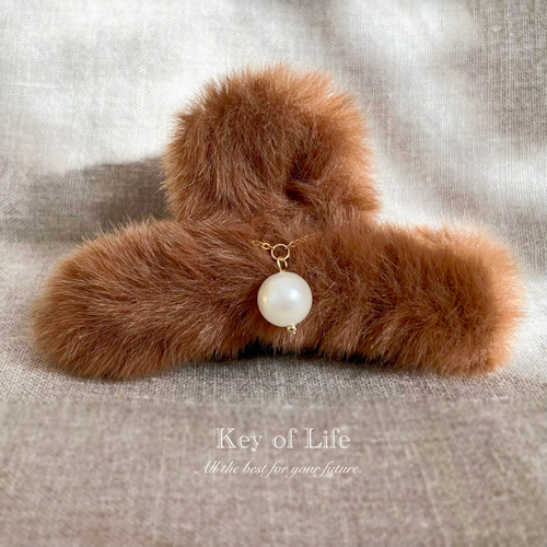 Key of Life☆秋冬ブルーラビットファー☆おしゃれ バンスクリップ