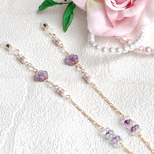 メガネチェーン》チェコビーズ6弁花（ムーンリラ）マスク