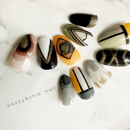 ネイルチップ 〜○△□〜 ネイルチップ（つけ爪） kazzy&chik nail