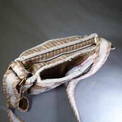 【槑さん手作りバッグ】パッチワーク刺し子クロスボディバッグ2~ 手縫いバッグ.ショルダーバッグ.クロスボディバッグ 4枚目の画像