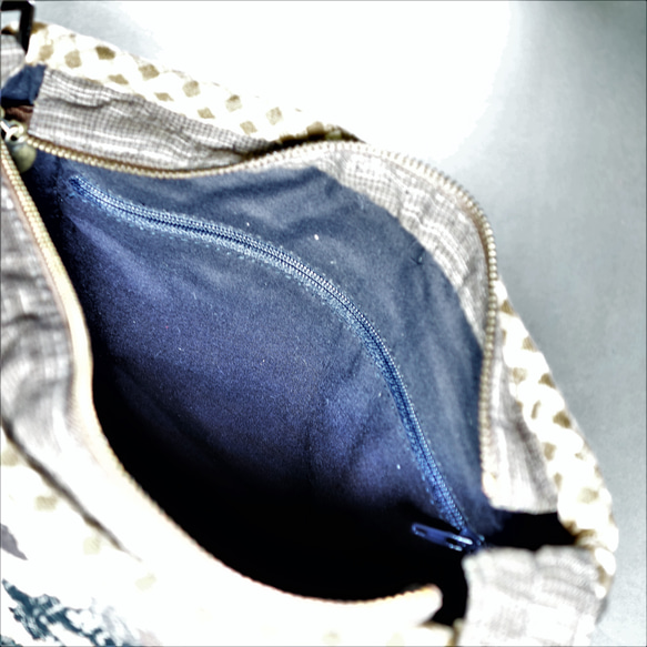 【槑さん手作りバッグ】パッチワーク刺し子クロスボディバッグ 3~ 手縫いバッグ.ショルダーバッグ.クロスボディバッグ 5枚目の画像
