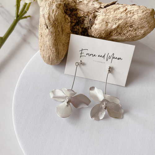 フラワーブーケ✨ 揺れる ピアス/イヤリング 結婚式