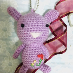 兔年行大運-手作微笑彩晶兔系列編織吊飾 | 紫繡彩晶兔款 第1張的照片