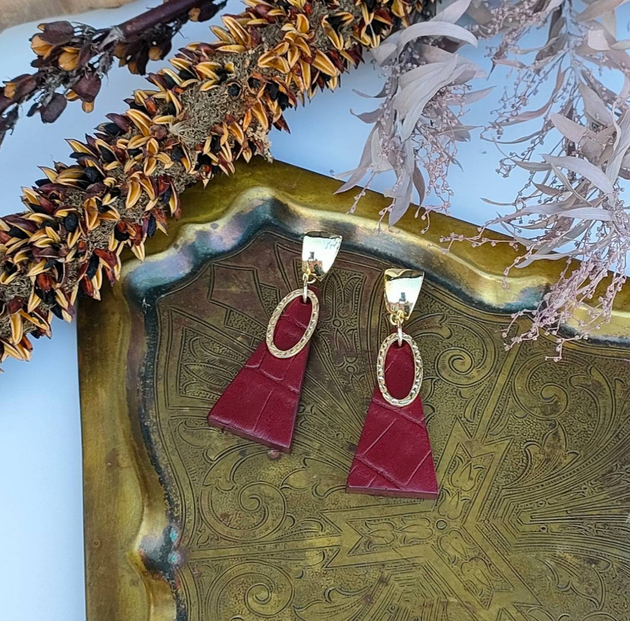 【限定カラー/ボルドー】トライアングル型/オーバルリング　ピアス　ゴールド(イヤリング変更可)　大ぶりピアス