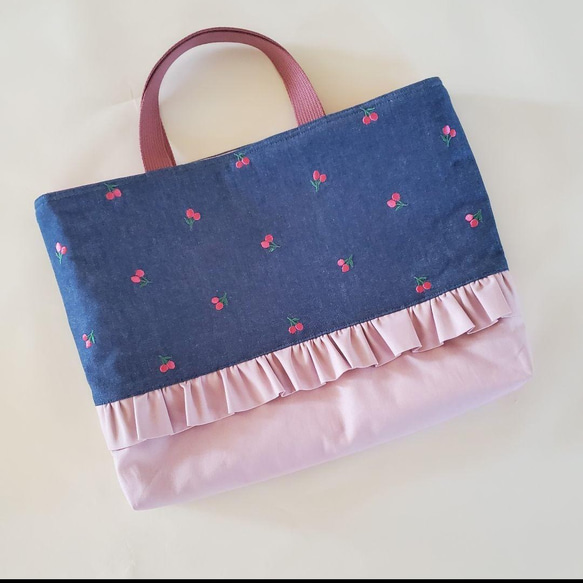 ピンクのさくらんぽ刺繍デニム風×くすみピンク 入園入学 フリル 