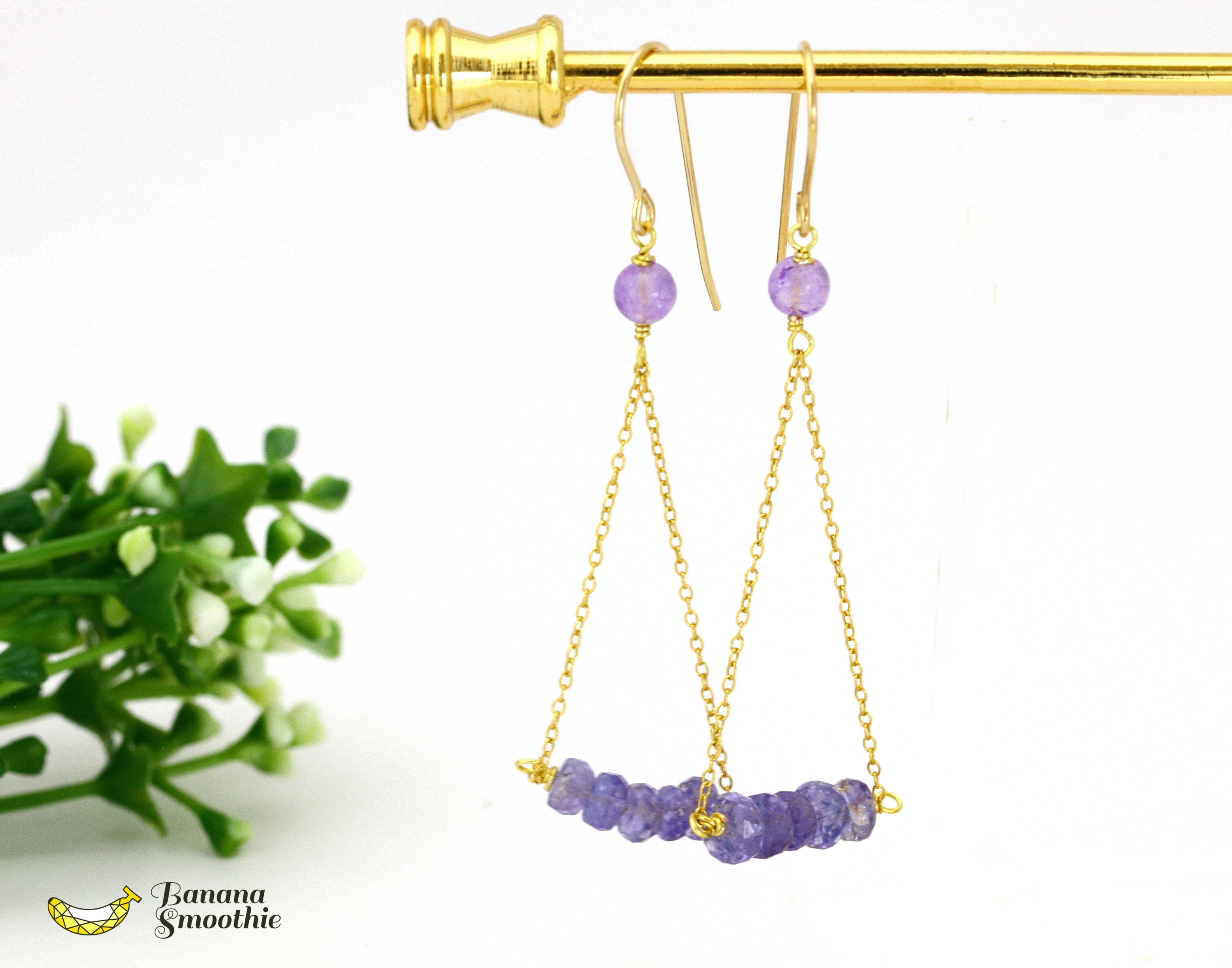 神秘的なパープルカラー タンザナイト チェーンで繋げたロングピアス 14kgf 12月誕生石