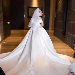 オフショルダー シルクサテン ウェディングドレス プリンセスライン  