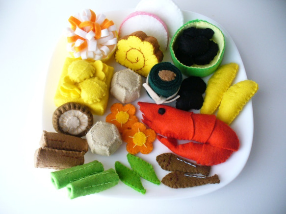 羊毛フェルト 作品 和菓子おせちで迎えるお正月 〜辰年〜 フェルト おせち