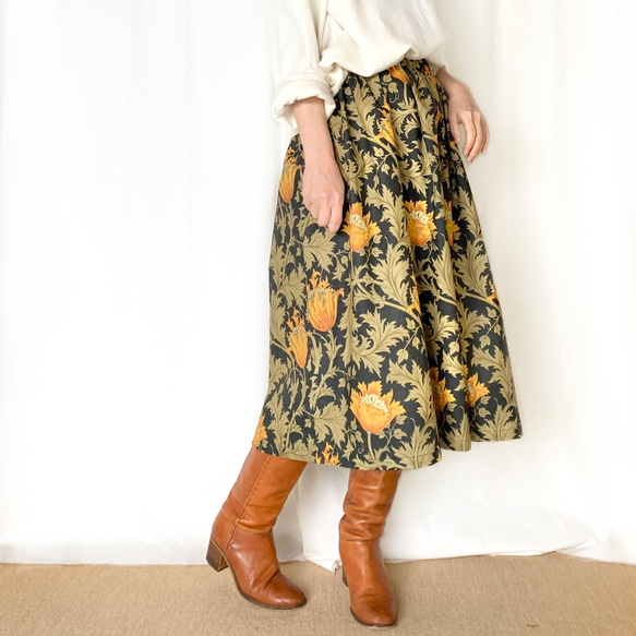 【人気】\\William Morris アネモネ柄//選べるゴムサイズのスカート(ORANGE ×BLACK) 3枚目の画像