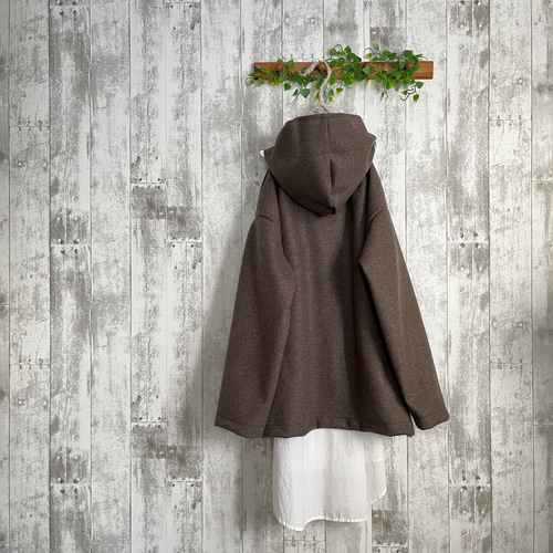 なめらかブラウンニットウール混フード付きハーフコート コート Kym