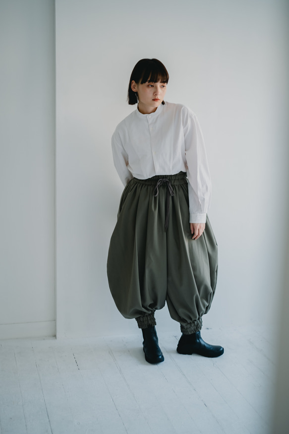 円環 many many gather easy pants 1枚目の画像