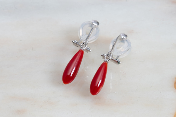 雫形赤珊瑚　ダイヤモンドピアス 雫形赤珊瑚ダイヤモンドピアス