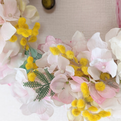 ミモザと紫陽花のふわっふわなパステルリース　新春　春　インテリア　玄関 5枚目の画像