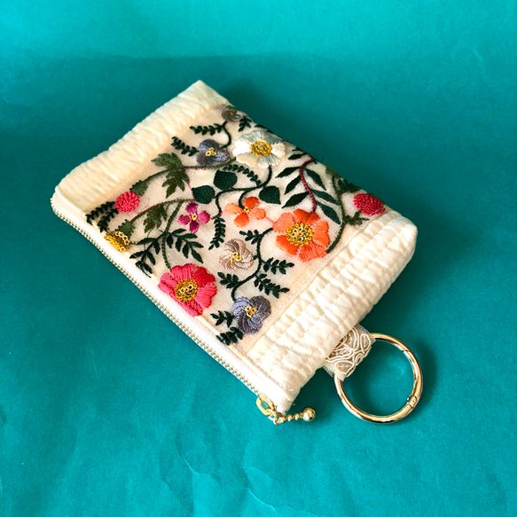 インド刺繍リボンフラットポーチイブルキルト