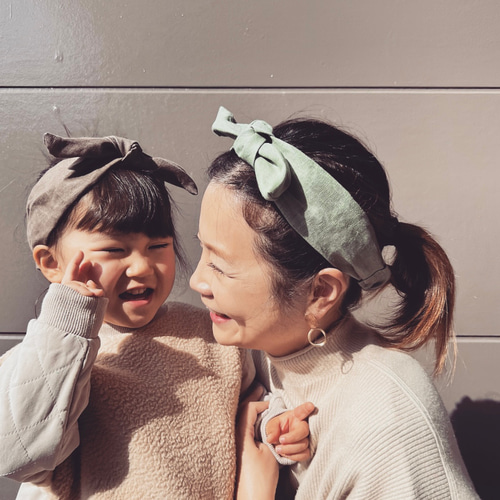 ひとみん❤️コーデュロイ　ヘアバンド　ターバン　親子　お揃い　ハンドメイド ひとみん❤️コーデュロイ ヘアバンド ターバン 親子 お揃い