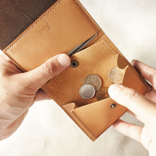 ☆受注生産☆コンパクトな革財布 / グレー / 本革ロロマレザー使用