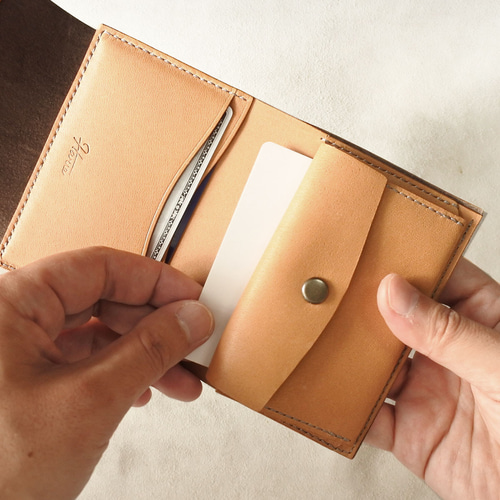 ☆受注生産☆コンパクトな革財布 / グレー / 本革ロロマレザー使用