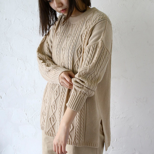 アラン柄クルーネックセーター