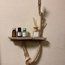 流木 飾り棚 ウォールシェルフ 壁掛けラック・ウォールシェルフ hana