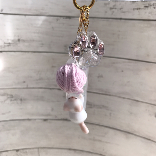 シャム猫ちゃんと毛糸玉【ラベンダー】✨SALE✨ キーホルダー
