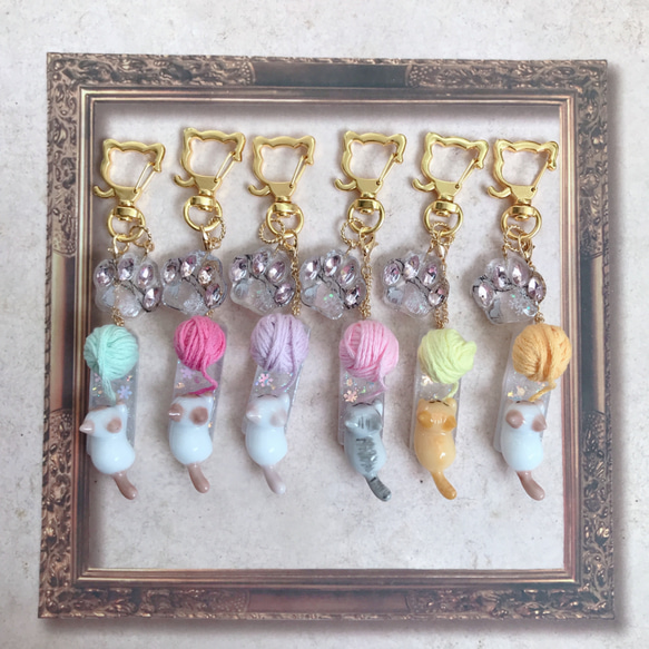 シャム猫ちゃんと毛糸玉【ラベンダー】✨SALE✨ キーホルダー