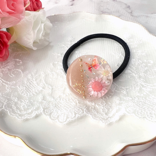 大人可愛い お花と蝶々の丸いツートンヘアゴム ヘアゴム Kemko 通販