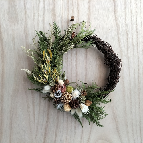◇ハーフリース◇ナチュラル◇プレゼント ウィンターリースA*クリスマスだけじゃなく秋冬の間中飾れる