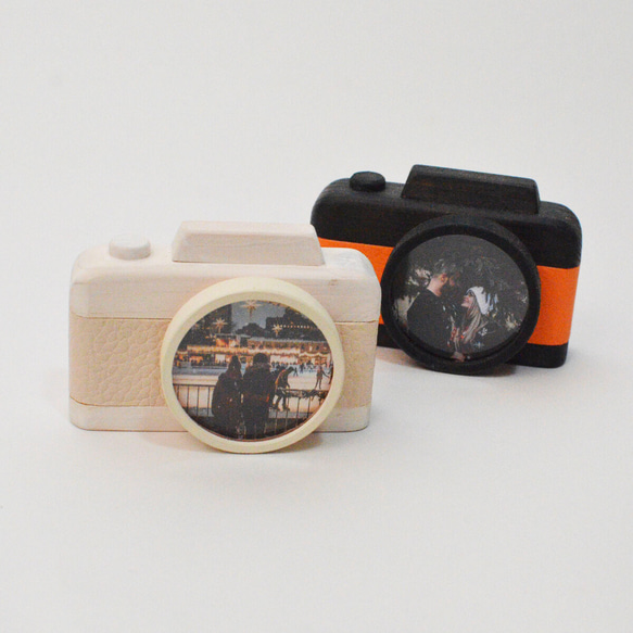 2023年の福袋♪小さなカメラ型フォトフレーム　２個セット 1枚目の画像